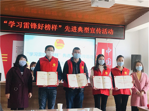 宁夏银川市：学习雷锋好榜样先进典型宣传活动