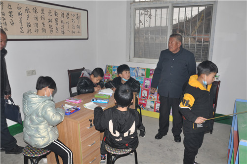 河北省秦皇岛市青龙满族自治县：用心关注教育 用爱播撒希望