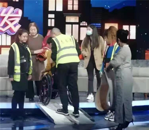 我们一直在路上 秦皇岛市益起行公益服务中心助残公益活动