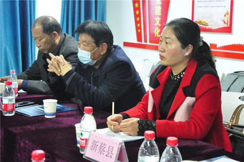 河南驻马店云创谷科技产业园组织召开积极吸纳退役军人就业座谈会