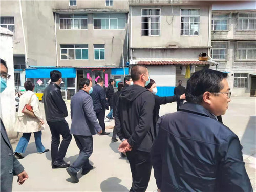 江苏省常州市供销合作总社赴泰兴爱心超市常和乐超市学习考察