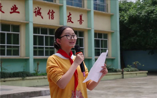 暖流计划携手666书友会捐赠图书馆启动仪式在重庆綦江土台学校举行