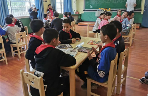 暖流计划携手666书友会捐赠图书馆启动仪式在重庆綦江土台学校举行