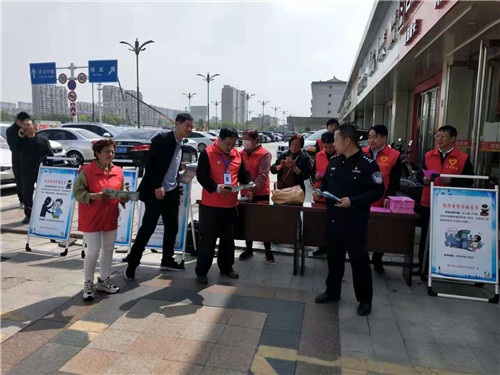 江苏泰兴延令街道举行“学党史跟党走社区党建联盟”专题党课活动
