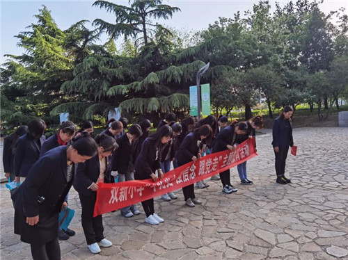 河北唐山双新小学开展“学大钊精神 做红色传人”主题党日活动
