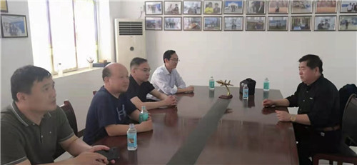 河北省曲周县信用联社回访龙祥车轮公司，助力企业发展