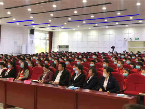 河北滦州二实小开展“致敬建党百年 阅读红色经典”活动