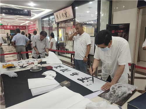 “庆八一铸军魂书画演出”活动在河北省唐山市举办