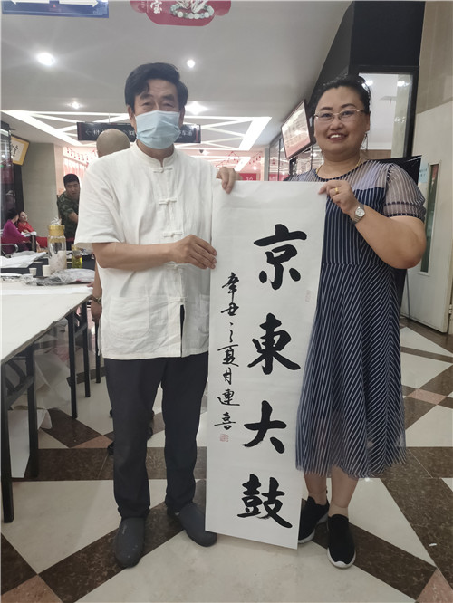 “庆八一铸军魂书画演出”活动在河北省唐山市举办