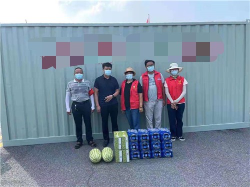 江苏畅途疏浚工程有限公司陈景富慰问防疫一线工作人员